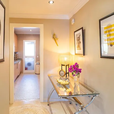 Apartment Beautiful In
